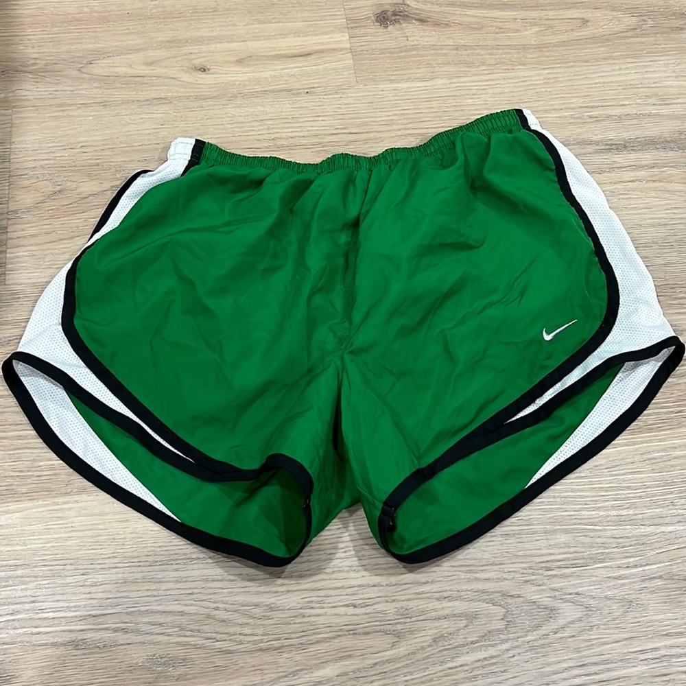 Womens Nike Shorts Size M